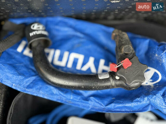 Черный Хендай Kona, объемом двигателя 0 л и пробегом 156 тыс. км за 19800 $, фото 45 на Automoto.ua