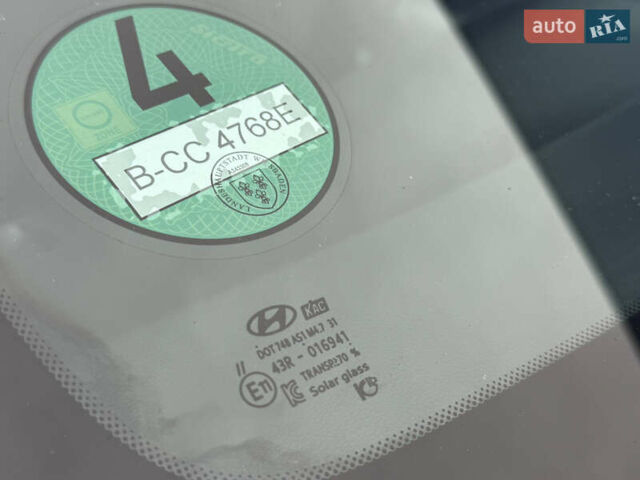 Черный Хендай Kona, объемом двигателя 0 л и пробегом 156 тыс. км за 19800 $, фото 20 на Automoto.ua