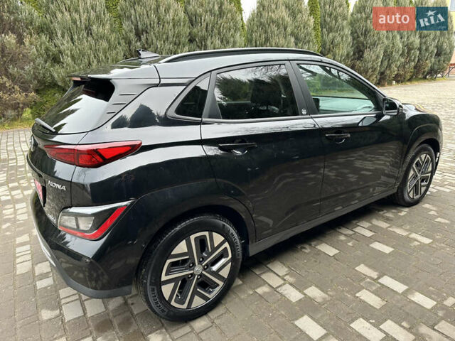 Чорний Хендай Kona, об'ємом двигуна 0 л та пробігом 54 тис. км за 16800 $, фото 15 на Automoto.ua