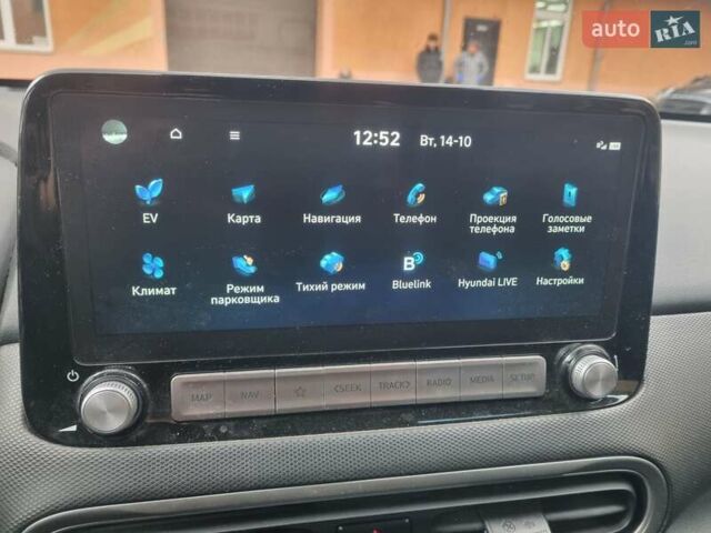 Чорний Хендай Kona, об'ємом двигуна 0 л та пробігом 20 тис. км за 17700 $, фото 10 на Automoto.ua