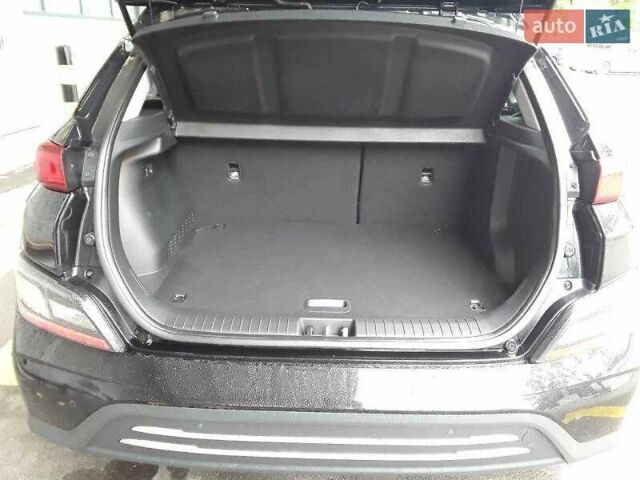 Чорний Хендай Kona, об'ємом двигуна 0 л та пробігом 28 тис. км за 16500 $, фото 9 на Automoto.ua
