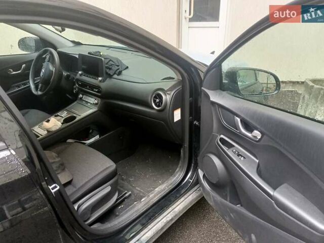 Хендай Kona 2023 у Львові на Automoto.ua Чорний Хендай Kona, об'ємом двигуна 0 л та пробігом 75 тис. км за 19100 $, фото 6 на Automoto.ua