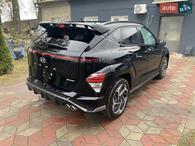 Черный Хендай Kona, объемом двигателя 1.6 л и пробегом 54 тыс. км за 25700 $, фото 4 на Automoto.ua