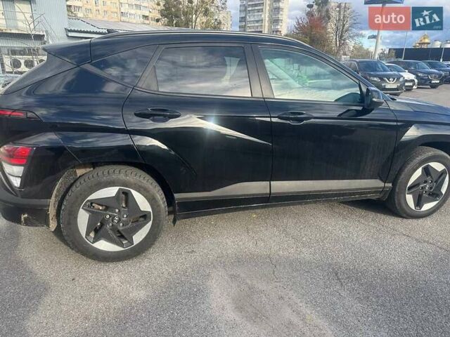 Хендай Kona 2023 у Львові на Automoto.ua Чорний Хендай Kona, об'ємом двигуна 0 л та пробігом 50 тис. км за 22700 $, фото 6 на Automoto.ua