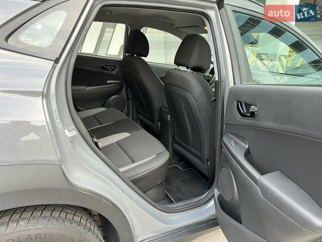 Коричневый Хендай Kona, объемом двигателя 1.6 л и пробегом 54 тыс. км за 22990 $, фото 47 на Automoto.ua