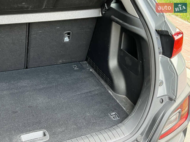 Коричневый Хендай Kona, объемом двигателя 1.6 л и пробегом 54 тыс. км за 22990 $, фото 44 на Automoto.ua
