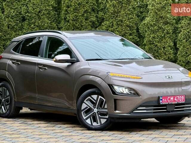 Коричневый Хендай Kona, объемом двигателя 0 л и пробегом 46 тыс. км за 17700 $, фото 2 на Automoto.ua