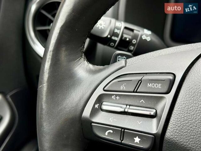 Коричневый Хендай Kona, объемом двигателя 0 л и пробегом 46 тыс. км за 17700 $, фото 30 на Automoto.ua