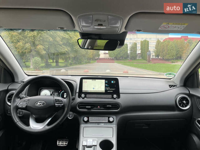 Коричневый Хендай Kona, объемом двигателя 0 л и пробегом 58 тыс. км за 18490 $, фото 28 на Automoto.ua