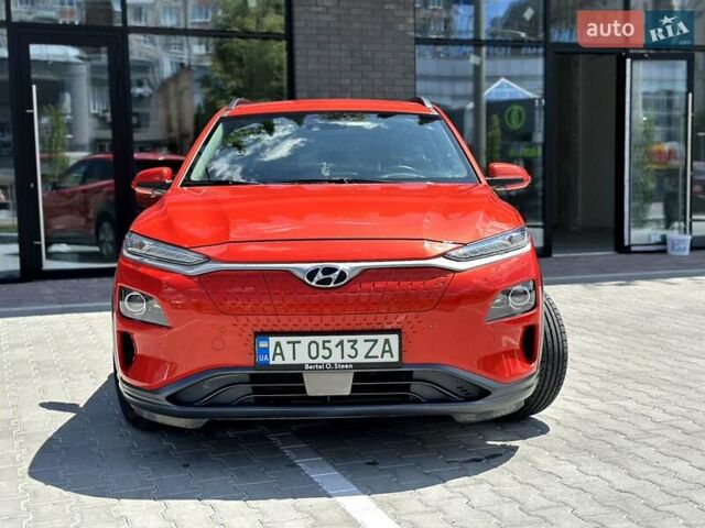 Красный Хендай Kona, объемом двигателя 0 л и пробегом 71 тыс. км за 17200 $, фото 5 на Automoto.ua