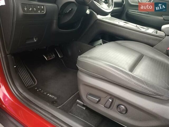 Червоний Хендай Kona, об'ємом двигуна 0 л та пробігом 156 тис. км за 16850 $, фото 14 на Automoto.ua