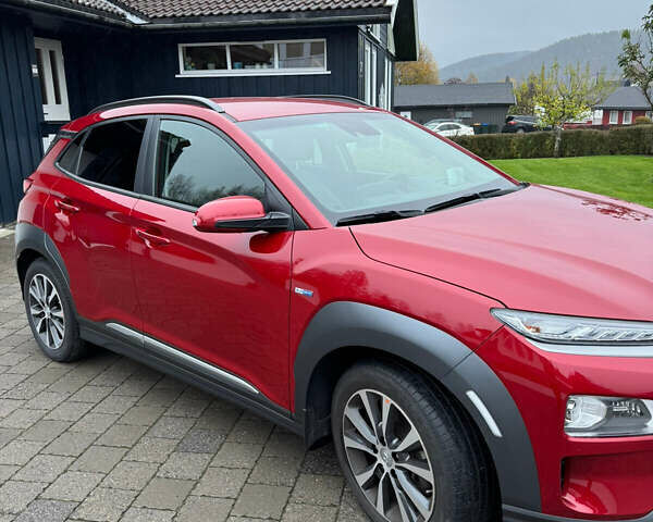 Красный Хендай Kona, объемом двигателя 0 л и пробегом 90 тыс. км за 14000 $, фото 3 на Automoto.ua