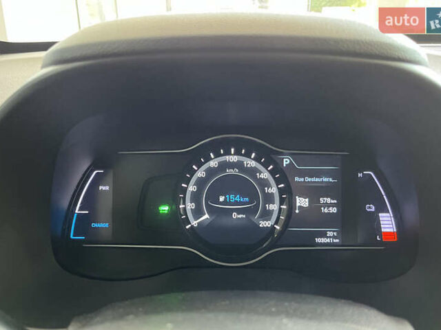 Червоний Хендай Kona, об'ємом двигуна 0 л та пробігом 103 тис. км за 18000 $, фото 22 на Automoto.ua