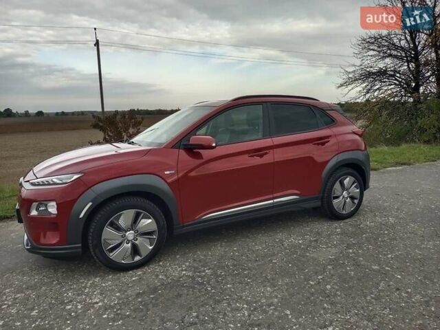 Червоний Хендай Kona, об'ємом двигуна 0 л та пробігом 156 тис. км за 16850 $, фото 10 на Automoto.ua
