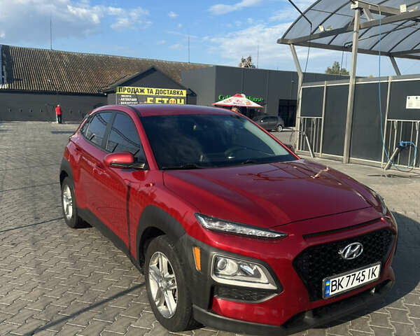 Червоний Хендай Kona, об'ємом двигуна 2 л та пробігом 160 тис. км за 14600 $, фото 1 на Automoto.ua