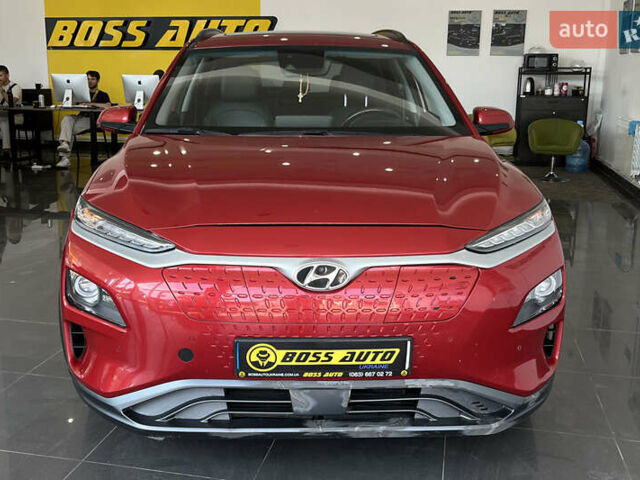 Червоний Хендай Kona, об'ємом двигуна 0 л та пробігом 103 тис. км за 18000 $, фото 1 на Automoto.ua