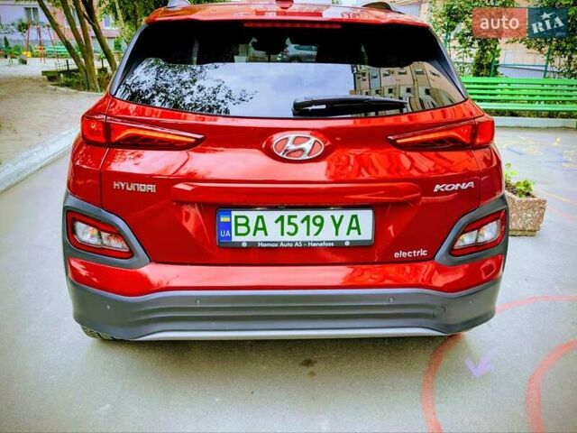 Красный Хендай Kona, объемом двигателя 0 л и пробегом 154 тыс. км за 17200 $, фото 14 на Automoto.ua