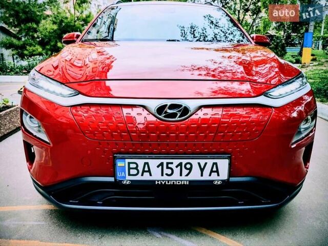 Красный Хендай Kona, объемом двигателя 0 л и пробегом 154 тыс. км за 17200 $, фото 16 на Automoto.ua