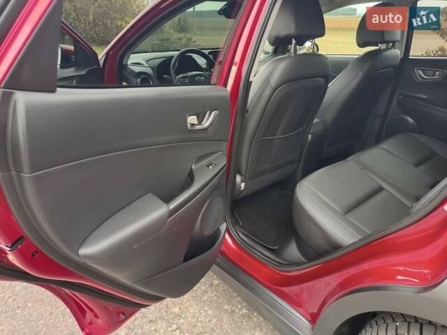 Червоний Хендай Kona, об'ємом двигуна 0 л та пробігом 156 тис. км за 16850 $, фото 18 на Automoto.ua
