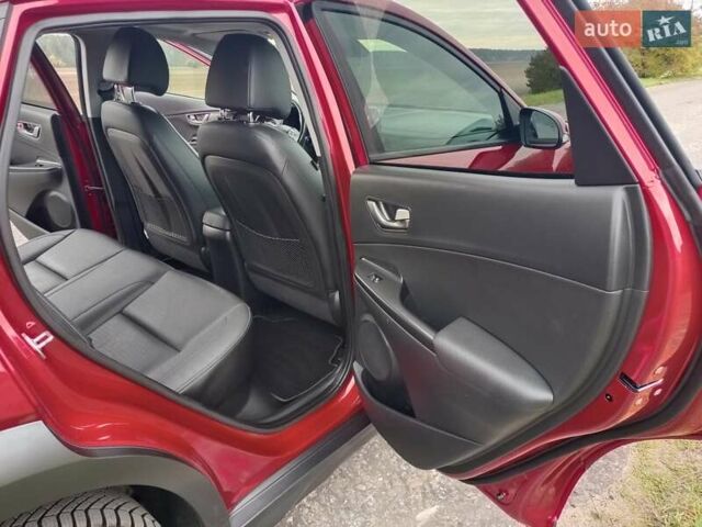 Червоний Хендай Kona, об'ємом двигуна 0 л та пробігом 156 тис. км за 16850 $, фото 20 на Automoto.ua