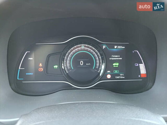 Красный Хендай Kona, объемом двигателя 0 л и пробегом 146 тыс. км за 20500 $, фото 16 на Automoto.ua