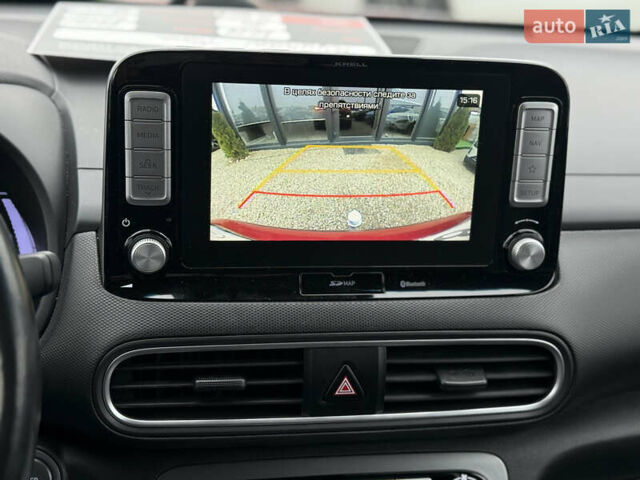 Красный Хендай Kona, объемом двигателя 0 л и пробегом 83 тыс. км за 17700 $, фото 18 на Automoto.ua