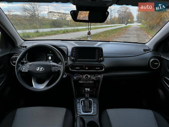 Червоний Хендай Kona, об'ємом двигуна 2 л та пробігом 42 тис. км за 14300 $, фото 12 на Automoto.ua