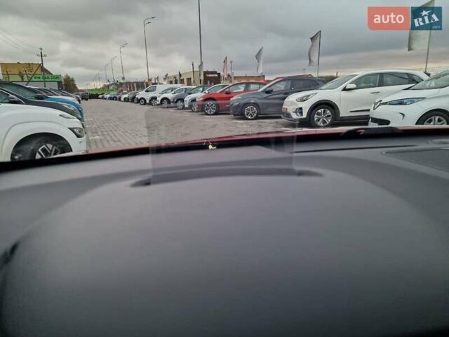 Красный Хендай Kona, объемом двигателя 0 л и пробегом 101 тыс. км за 16200 $, фото 26 на Automoto.ua