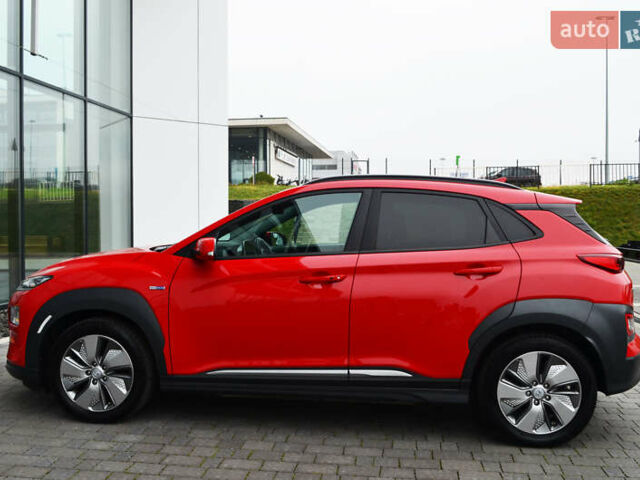 Красный Хендай Kona, объемом двигателя 0 л и пробегом 70 тыс. км за 19917 $, фото 27 на Automoto.ua