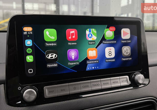 Красный Хендай Kona, объемом двигателя 0 л и пробегом 70 тыс. км за 19917 $, фото 19 на Automoto.ua