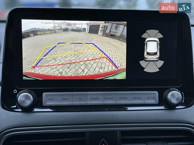 Красный Хендай Kona, объемом двигателя 0 л и пробегом 135 тыс. км за 17990 $, фото 62 на Automoto.ua