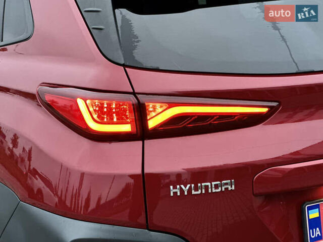 Красный Хендай Kona, объемом двигателя 0 л и пробегом 135 тыс. км за 17990 $, фото 23 на Automoto.ua
