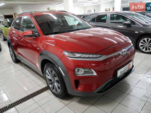 Красный Хендай Kona, объемом двигателя 0 л и пробегом 53 тыс. км за 15521 $, фото 1 на Automoto.ua