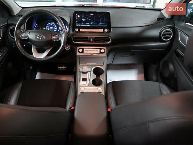 Красный Хендай Kona, объемом двигателя 0 л и пробегом 53 тыс. км за 15521 $, фото 9 на Automoto.ua