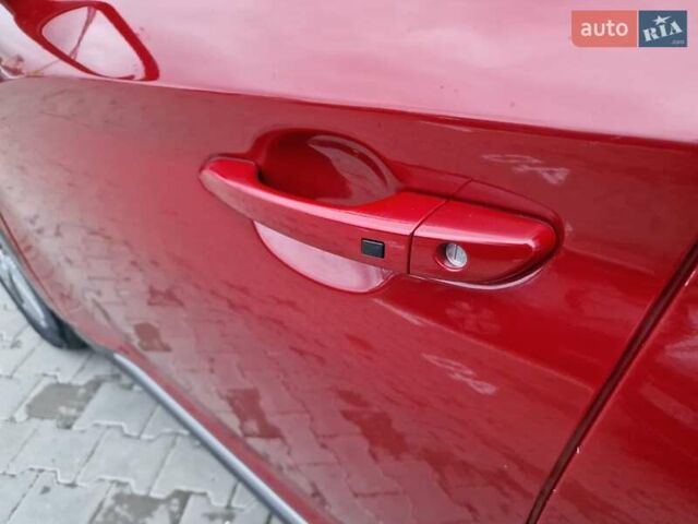 Красный Хендай Kona, объемом двигателя 0 л и пробегом 101 тыс. км за 16200 $, фото 14 на Automoto.ua