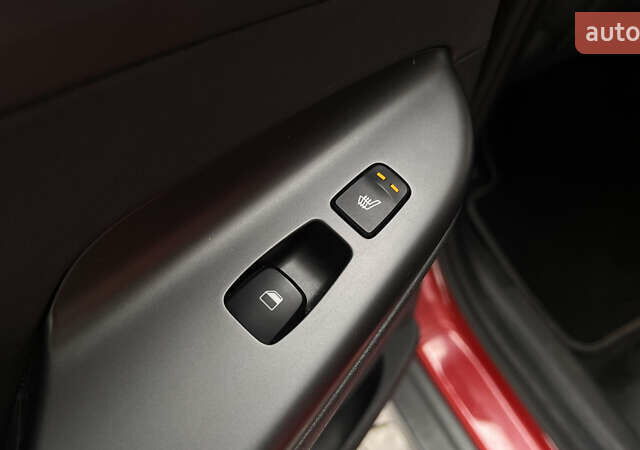 Красный Хендай Kona, объемом двигателя 0 л и пробегом 70 тыс. км за 19917 $, фото 29 на Automoto.ua