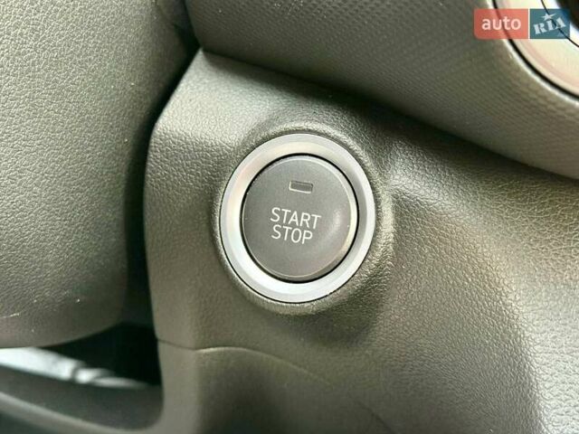 Красный Хендай Kona, объемом двигателя 0 л и пробегом 44 тыс. км за 17000 $, фото 35 на Automoto.ua