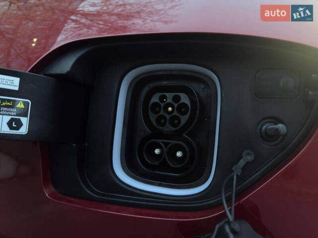 Червоний Хендай Kona, об'ємом двигуна 0 л та пробігом 104 тис. км за 20999 $, фото 29 на Automoto.ua