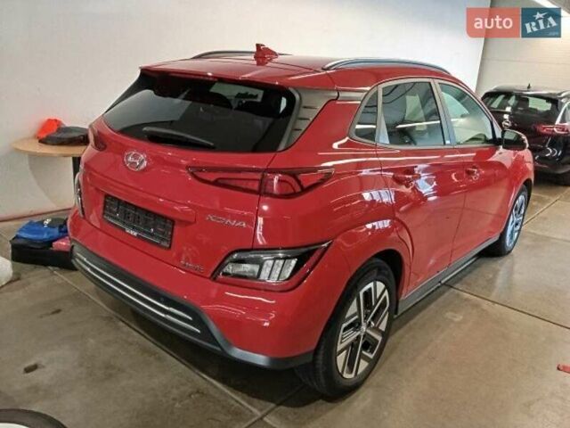 Красный Хендай Kona, объемом двигателя 0 л и пробегом 91 тыс. км за 21300 $, фото 1 на Automoto.ua