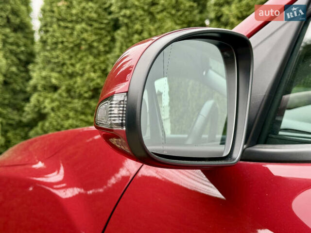Красный Хендай Kona, объемом двигателя 0 л и пробегом 42 тыс. км за 17300 $, фото 11 на Automoto.ua