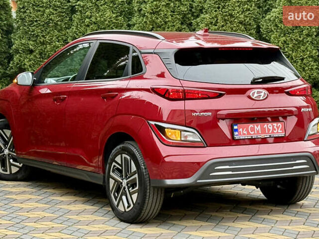 Красный Хендай Kona, объемом двигателя 0 л и пробегом 42 тыс. км за 17300 $, фото 9 на Automoto.ua