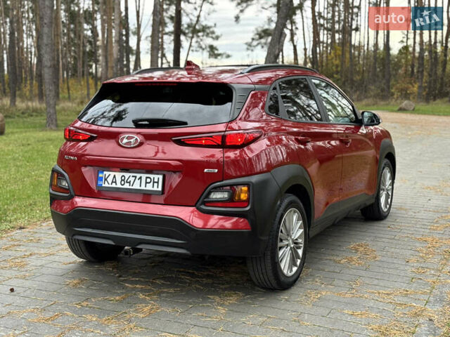 Красный Хендай Kona, объемом двигателя 2 л и пробегом 106 тыс. км за 14300 $, фото 3 на Automoto.ua