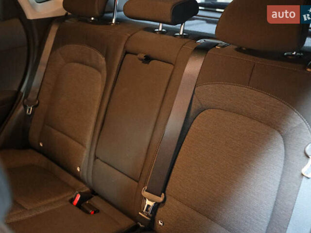 Красный Хендай Kona, объемом двигателя 0 л и пробегом 53 тыс. км за 17500 $, фото 28 на Automoto.ua