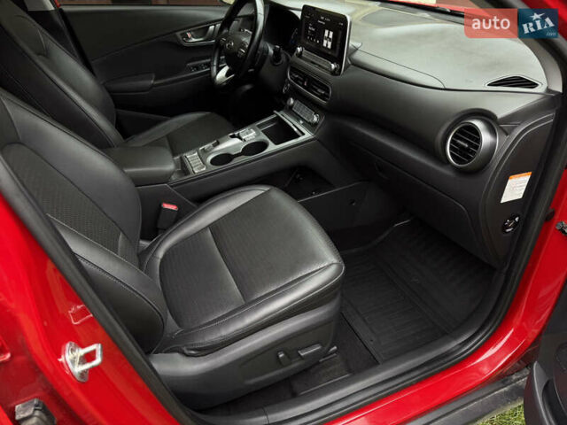 Червоний Хендай Kona, об'ємом двигуна 0 л та пробігом 80 тис. км за 18800 $, фото 31 на Automoto.ua