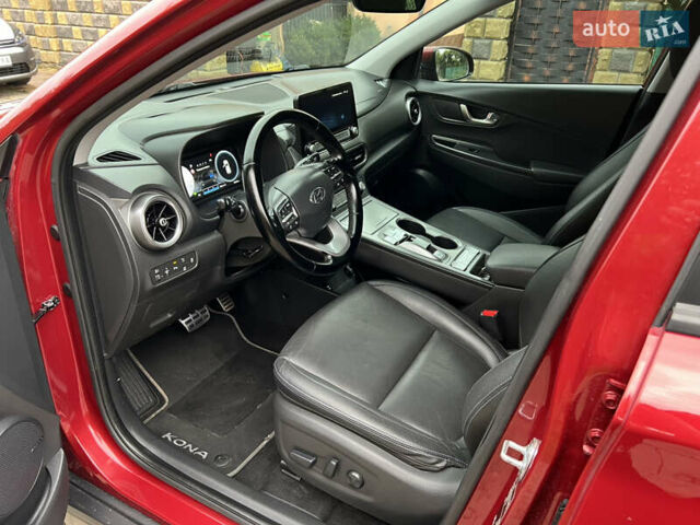 Красный Хендай Kona, объемом двигателя 0 л и пробегом 57 тыс. км за 20500 $, фото 22 на Automoto.ua
