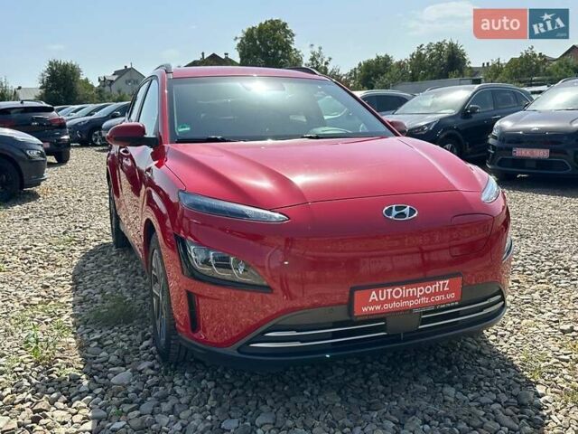 Червоний Хендай Kona, об'ємом двигуна 0 л та пробігом 113 тис. км за 19900 $, фото 24 на Automoto.ua
