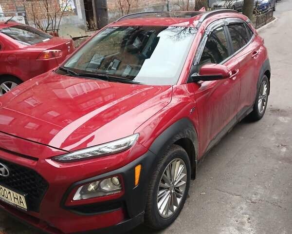 Красный Хендай Kona, объемом двигателя 2 л и пробегом 48 тыс. км за 17900 $, фото 2 на Automoto.ua