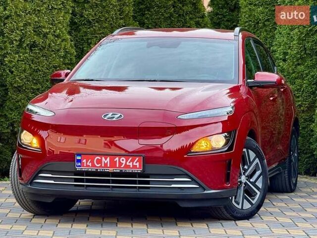 Красный Хендай Kona, объемом двигателя 0 л и пробегом 44 тыс. км за 17000 $, фото 4 на Automoto.ua