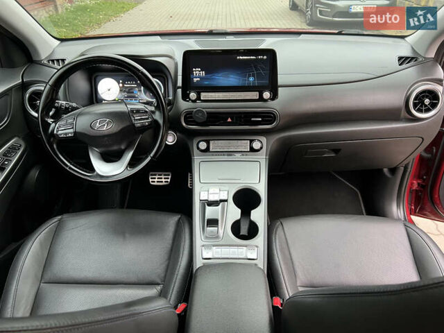 Красный Хендай Kona, объемом двигателя 0 л и пробегом 57 тыс. км за 20500 $, фото 31 на Automoto.ua