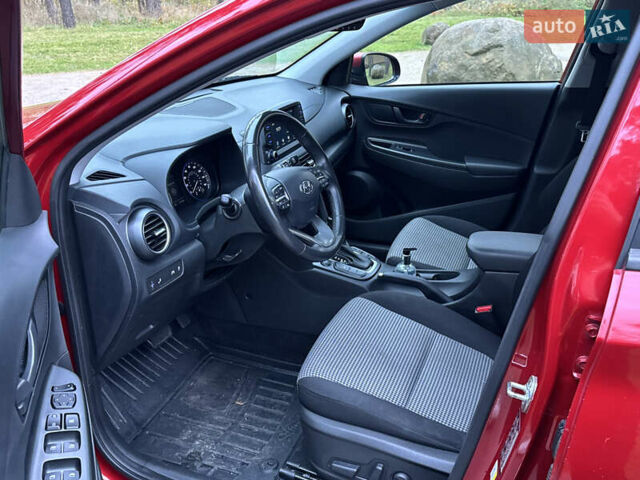 Красный Хендай Kona, объемом двигателя 2 л и пробегом 106 тыс. км за 14300 $, фото 15 на Automoto.ua